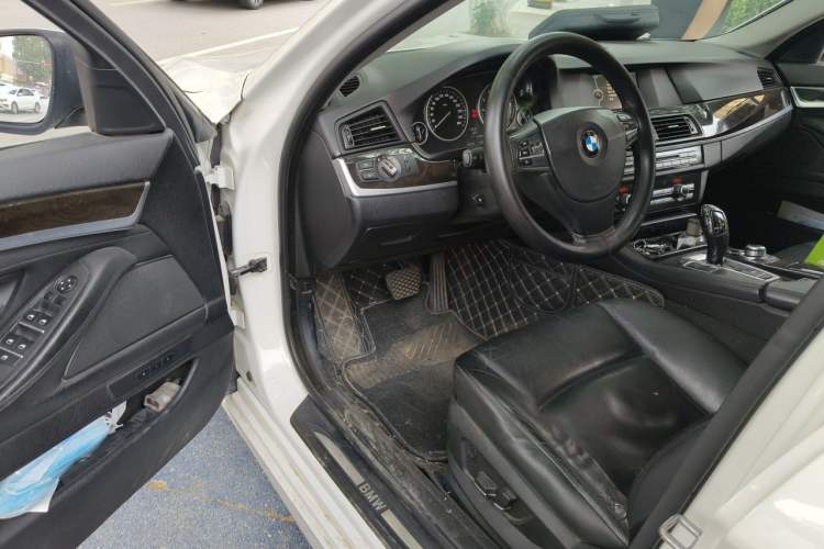 Used BMW 5 Series 2013 525Li Leading Model Driver Seat