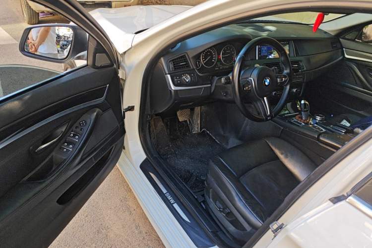 Used BMW 5 Series 2013 520Li Elegant Edition Driver Seat