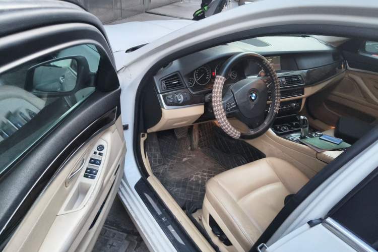 Used BMW 5 Series 2013 525Li Leading Model Driver Seat