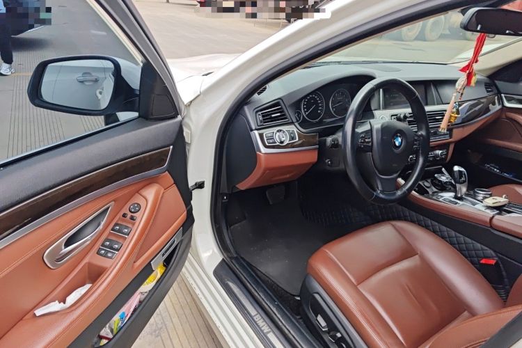 Used BMW 5 Series 2013 535Li Leading Model Driver Seat