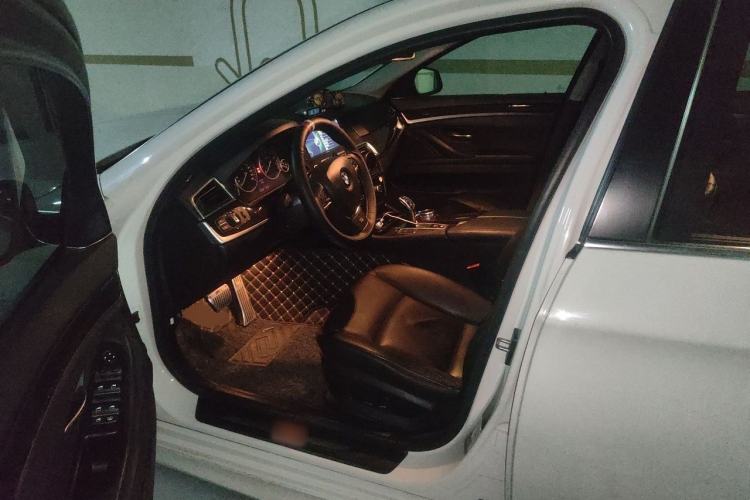 Used BMW 5 Series 2013 535Li Leading Model Driver Seat