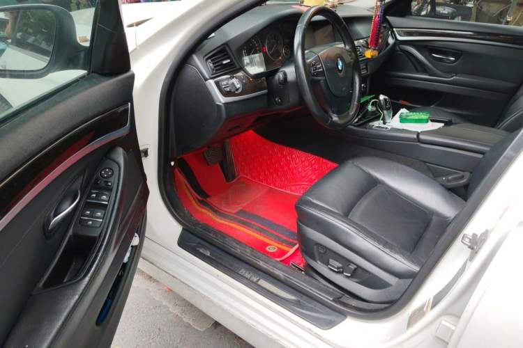 Used BMW 5 Series 2013 525Li Leading Model Driver Seat