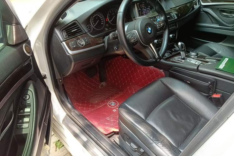 Used BMW 5 Series 2013 525Li Leading Model Driver Seat