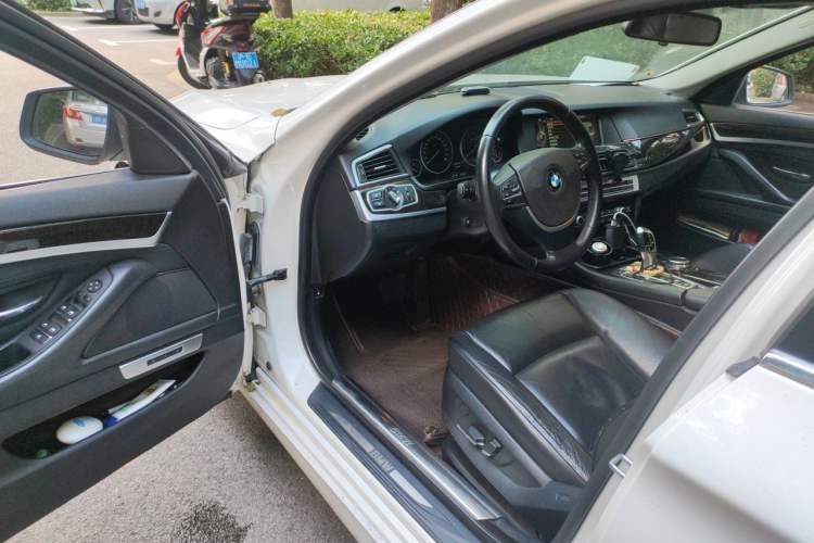 Used BMW 5 Series 2013 525Li Luxury Model Driver Seat