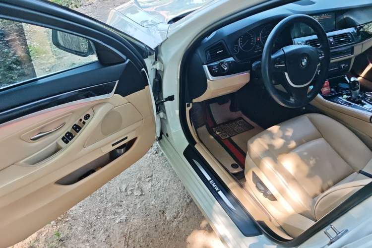 Used BMW 5 Series 2013 525Li Luxury Model Driver Seat