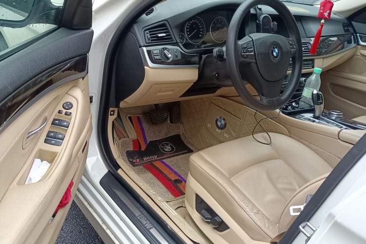 Used BMW 5 Series 2013 525Li Luxury Model Driver Seat