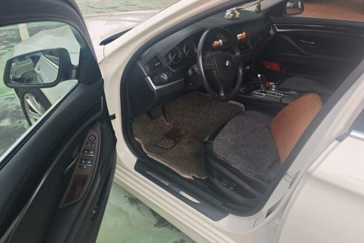 Used BMW 5 Series 2013 520Li Elegant Edition Driver Seat