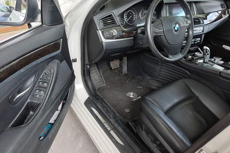 Used BMW 5 Series 2013 525Li Leading Model Driver Seat
