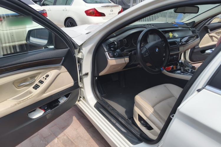 Used BMW 5 Series 2013 525Li Leading Model Driver Seat