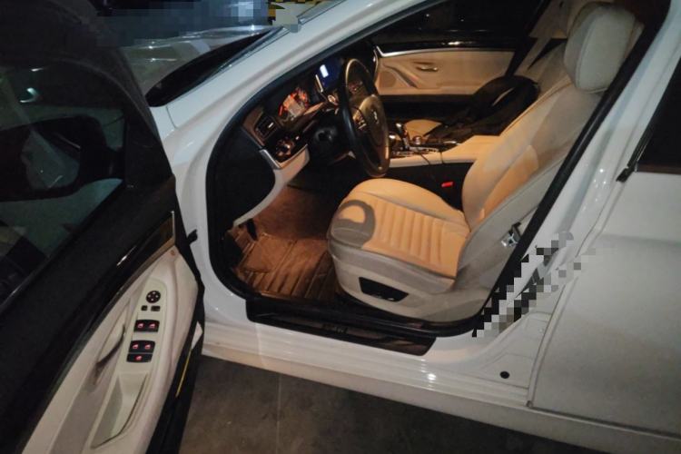 Used BMW 5 Series 2013 520Li Elegant Edition Driver Seat