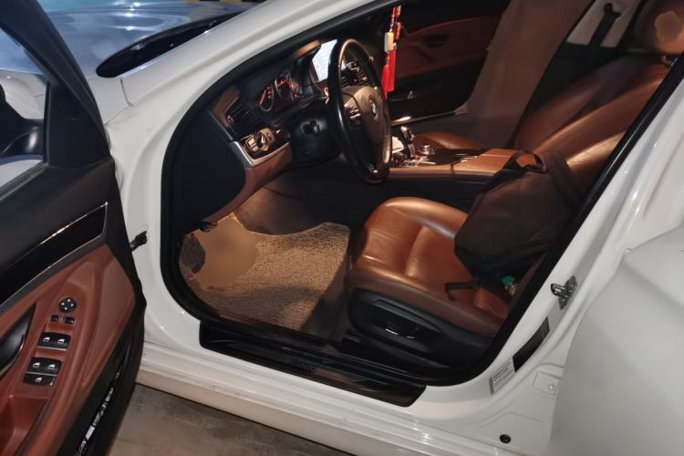 Used BMW 5 Series 2013 525Li Leading Model Driver Seat