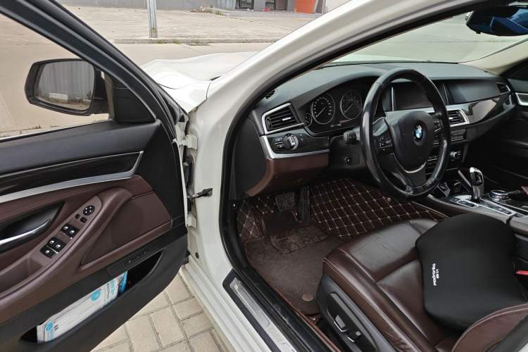 Used BMW 5 Series 2013 525Li Luxury Model Driver Seat