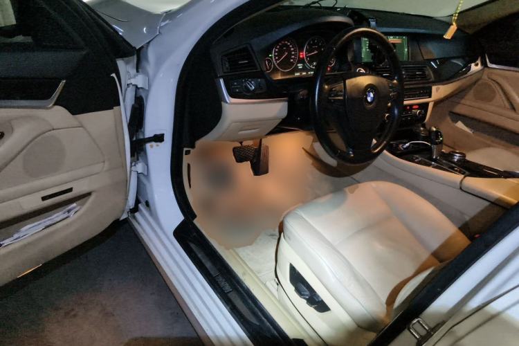 Used BMW 5 Series 2013 530Li Leading Model Driver Seat