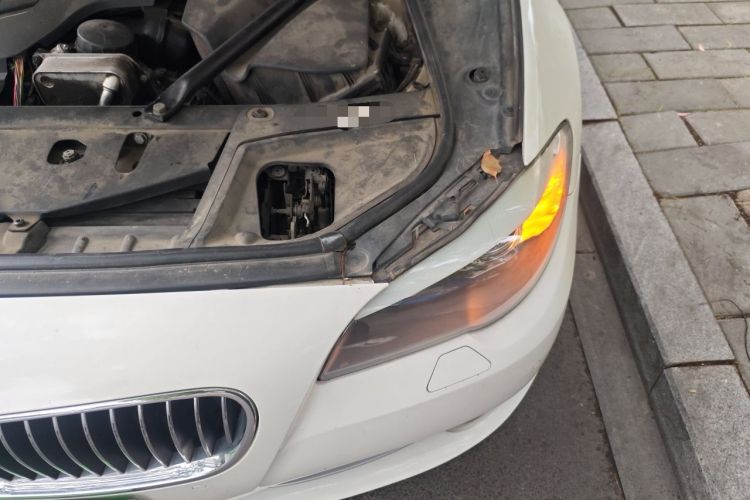 Used BMW 5 Series 2013 530Li Leading Model Engine Bay Left