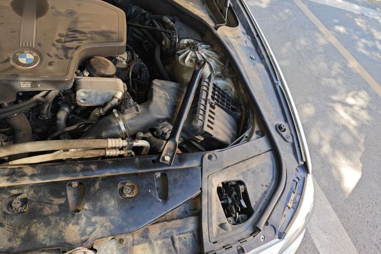 Used BMW 5 Series 2013 520Li Elegant Edition Engine Bay Left