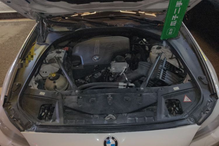 Used BMW 5 Series 2013 525Li Luxury Model Engine Bay