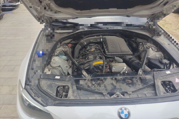 Used BMW 5 Series 2013 535Li Leading Model Engine Bay Right