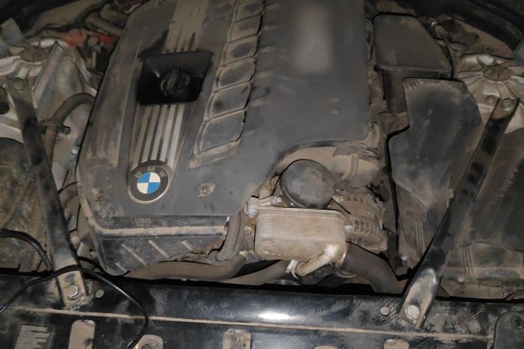 Used BMW 5 Series 2013 530Li Leading Model Engine Bay