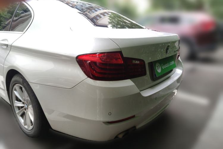 Used BMW 5 Series 2013 520i Elegant Edition Exterior 4