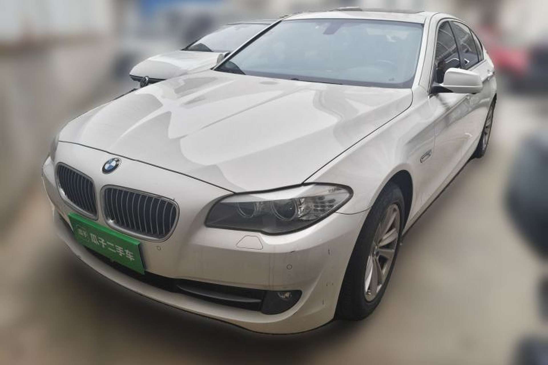 Used BMW 5 Series 2013 525Li Leading Model Front Left 45 Deg