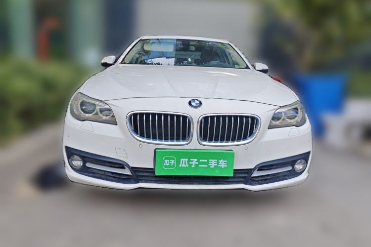 Used BMW 5 Series 2013 525Li Leading Model Front