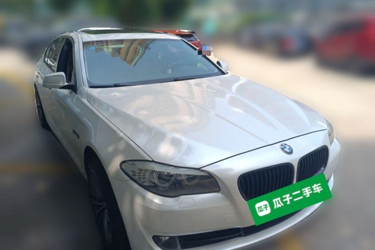 Used BMW 5 Series 2013 525Li Luxury Model Front Right 45 Deg