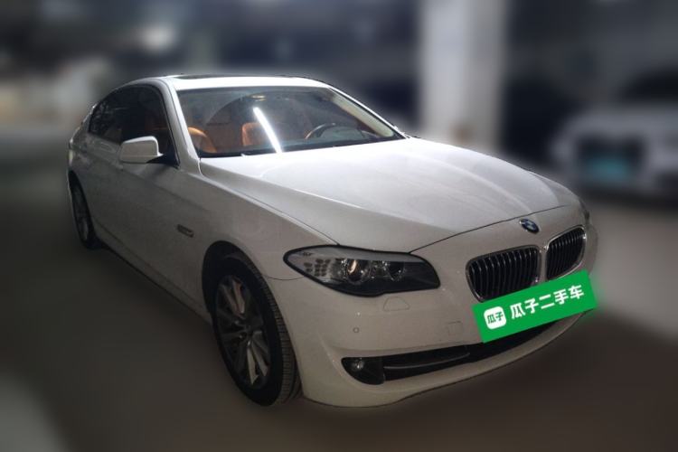 Used BMW 5 Series 2013 530Li Leading Model Front Right 45 Deg