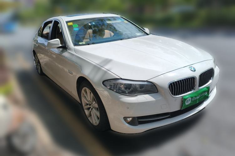 Used BMW 5 Series 2013 530Li Leading Model Front Right 45 Deg