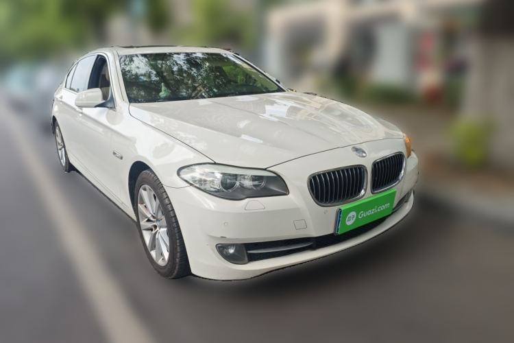 Used BMW 5 Series 2013 530Li Leading Model Front Right 45 Deg