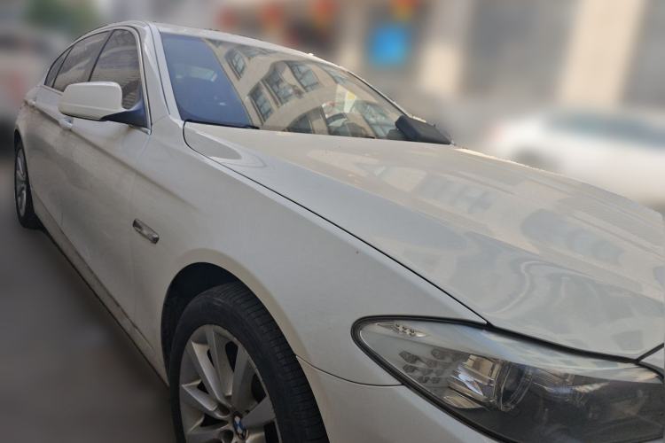 Used BMW 5 Series 2013 530Li Leading Model Front Right 45 Deg