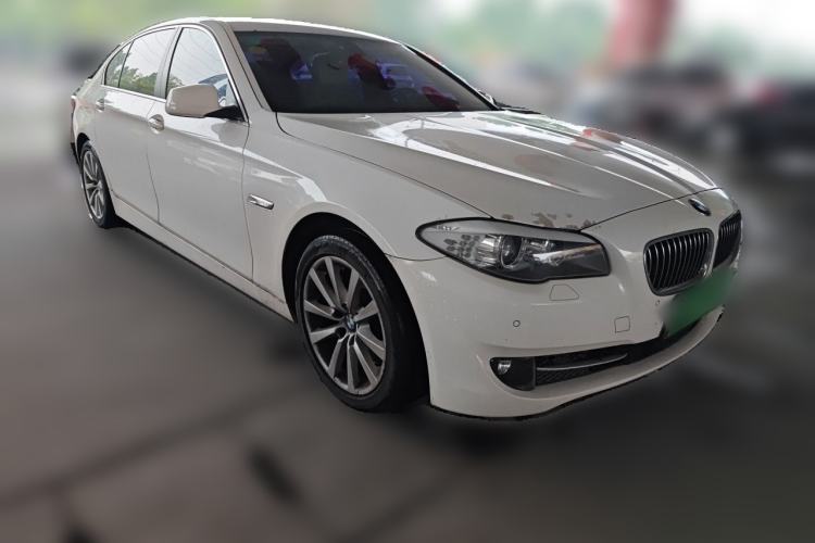 Used BMW 5 Series 2013 530Li Leading Model Front Right 45 Deg