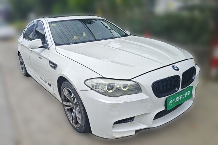Used BMW 5 Series 2013 520Li Elegant Edition Front Right 45 Deg