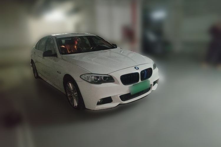 Used BMW 5 Series 2013 535Li Leading Model Front Right 45 Deg