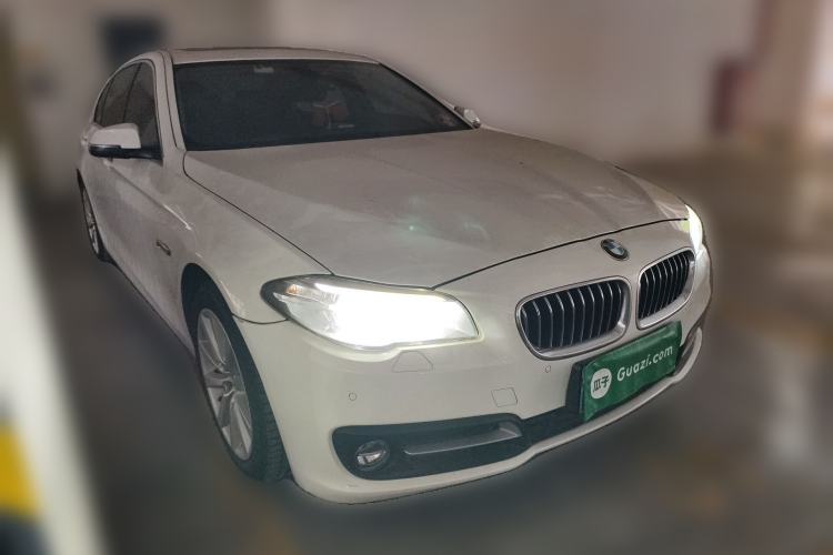 Used BMW 5 Series 2013 530Li Leading Model Front Right 45 Deg