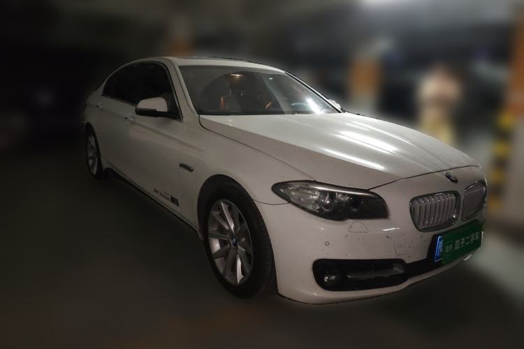 Used BMW 5 Series 2013 535Li Leading Model Front Right 45 Deg