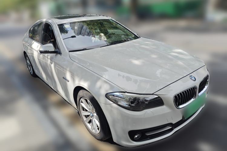 Used BMW 5 Series 2013 520i Elegant Edition Front Right 45 Deg