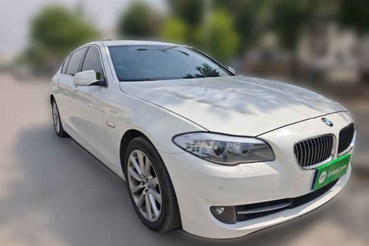 Used BMW 5 Series 2013 530Li Leading Model Front Right 45 Deg