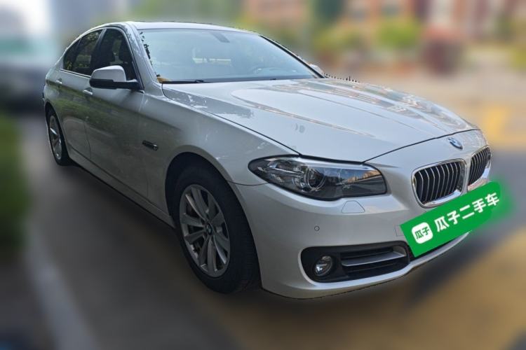 Used BMW 5 Series 2013 520i Elegant Edition Front Right 45 Deg
