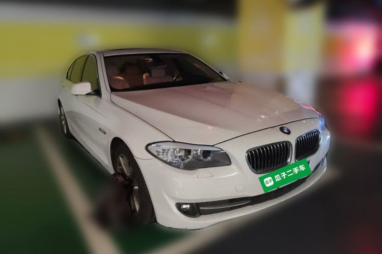 Used BMW 5 Series 2013 530Li Leading Model Front Right 45 Deg