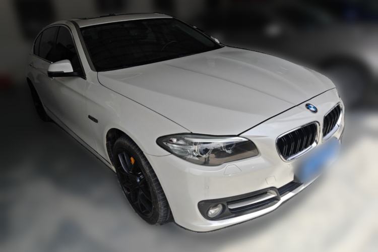 Used BMW 5 Series 2013 535Li Leading Model Front Right 45 Deg