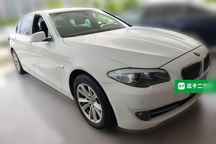 Used BMW 5 Series 2013 525Li Leading Model Front Right 45 Deg