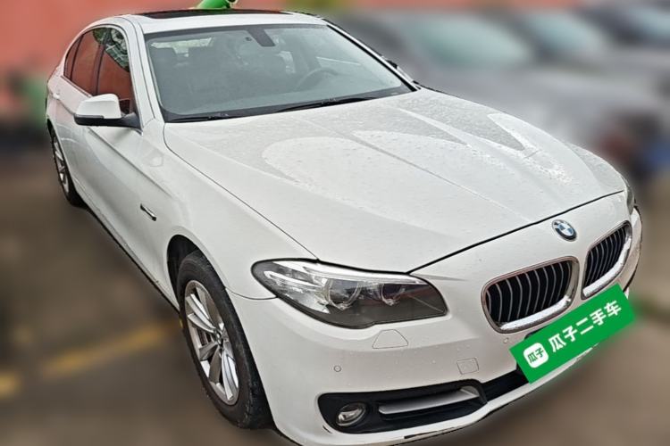 Used BMW 5 Series 2013 520Li Elegant Edition Front Right 45 Deg