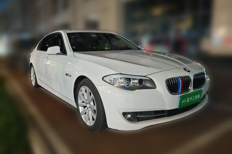 Used BMW 5 Series 2013 530Li Leading Model Front Right 45 Deg