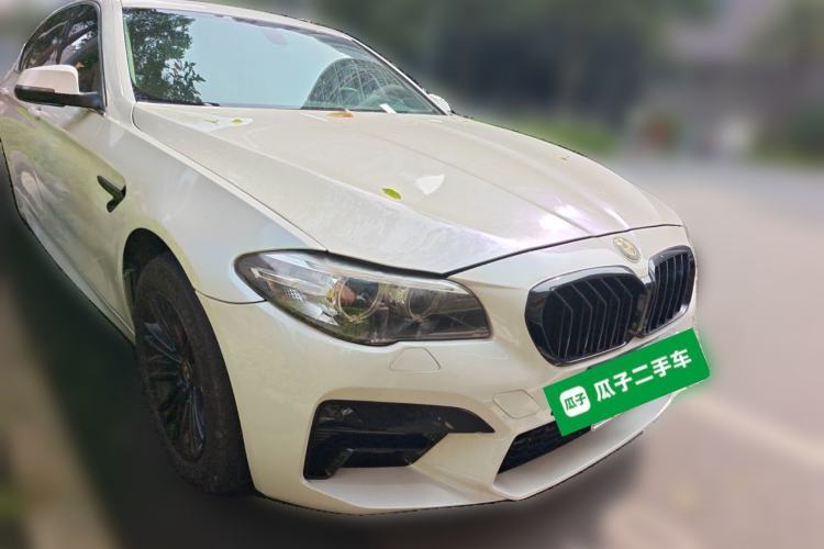 Used BMW 5 Series 2013 525Li Leading Model Front Right 45 Deg