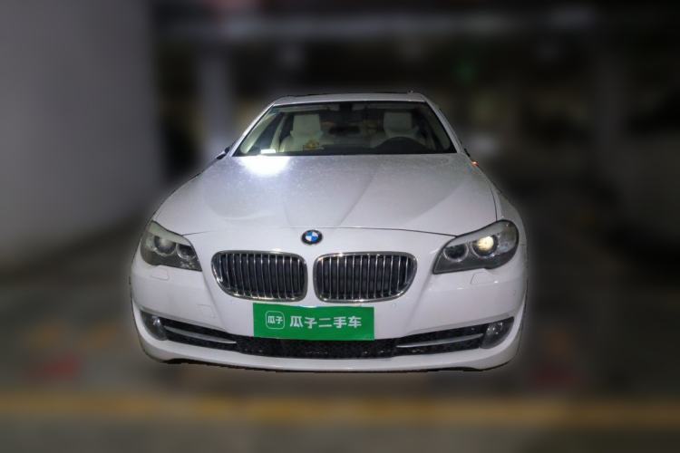 Used BMW 5 Series 2013 525Li Leading Model Front