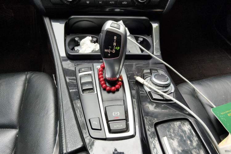 Used BMW 5 Series 2013 520Li Elegant Edition Gear Lever