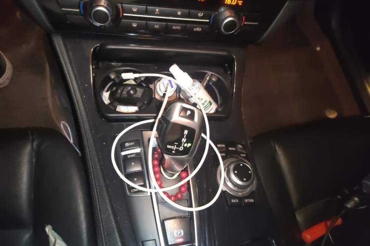 Used BMW 5 Series 2013 520Li Elegant Edition Gear Lever