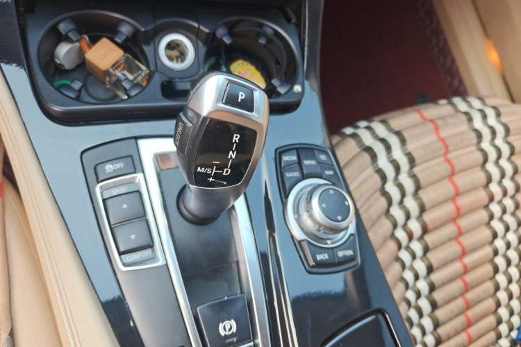 Used BMW 5 Series 2013 520Li Elegant Edition Gear Lever