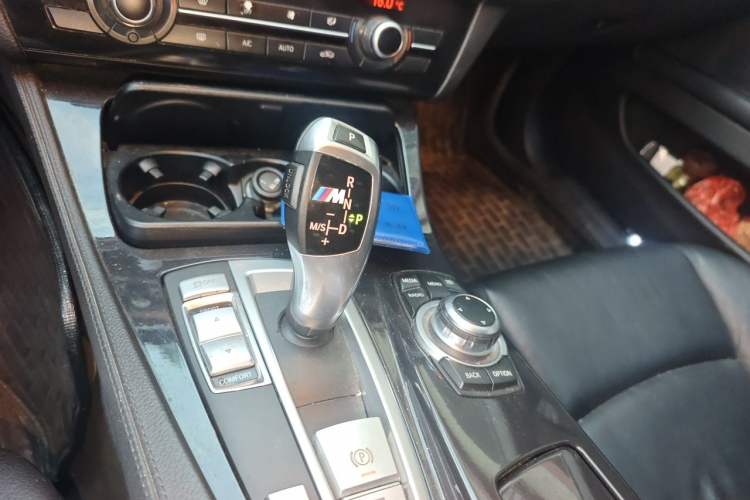 Used BMW 5 Series 2013 520Li Elegant Edition Gear Lever