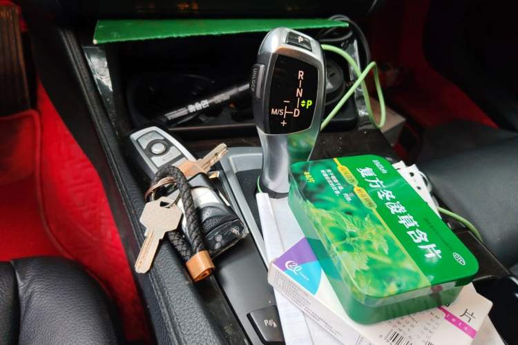 Used BMW 5 Series 2013 525Li Leading Model Gear Lever
